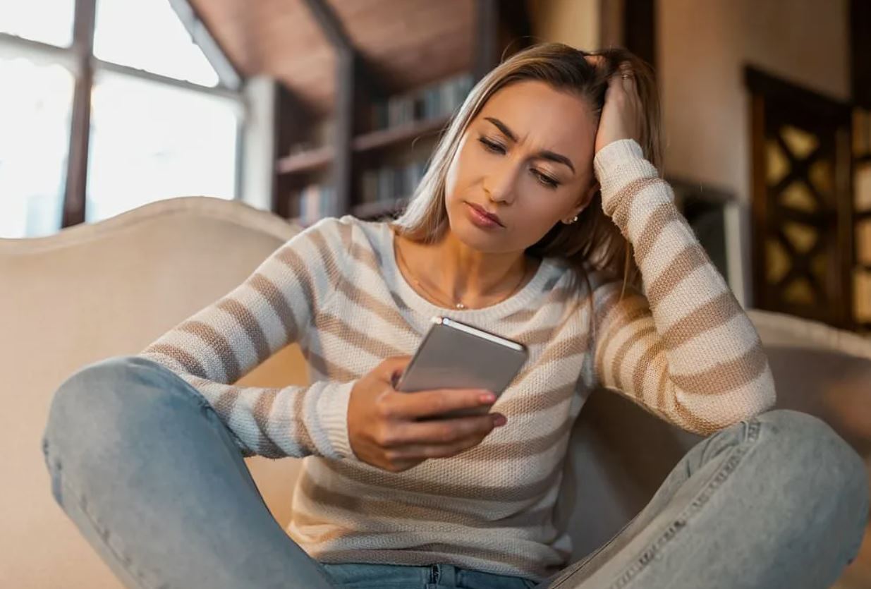 «…Зато не с родителями живу!» – говорит подруге Маргарита